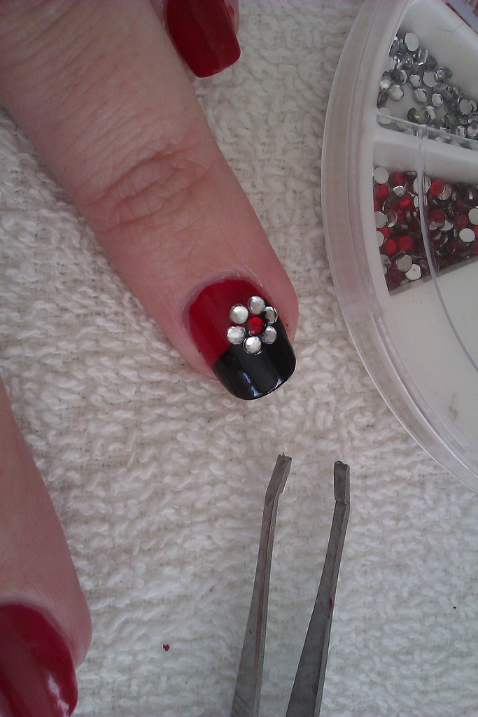Easy DIY Nail Art Designs Red and Black Easy DIY Nail Art Designs Red and Black