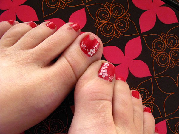 Easy Toe Nail Design Red