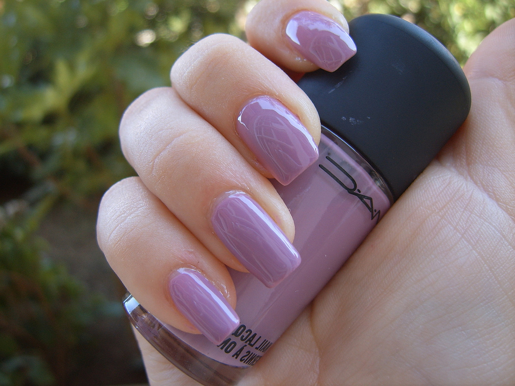 Light Purple Gel Nail Designs
