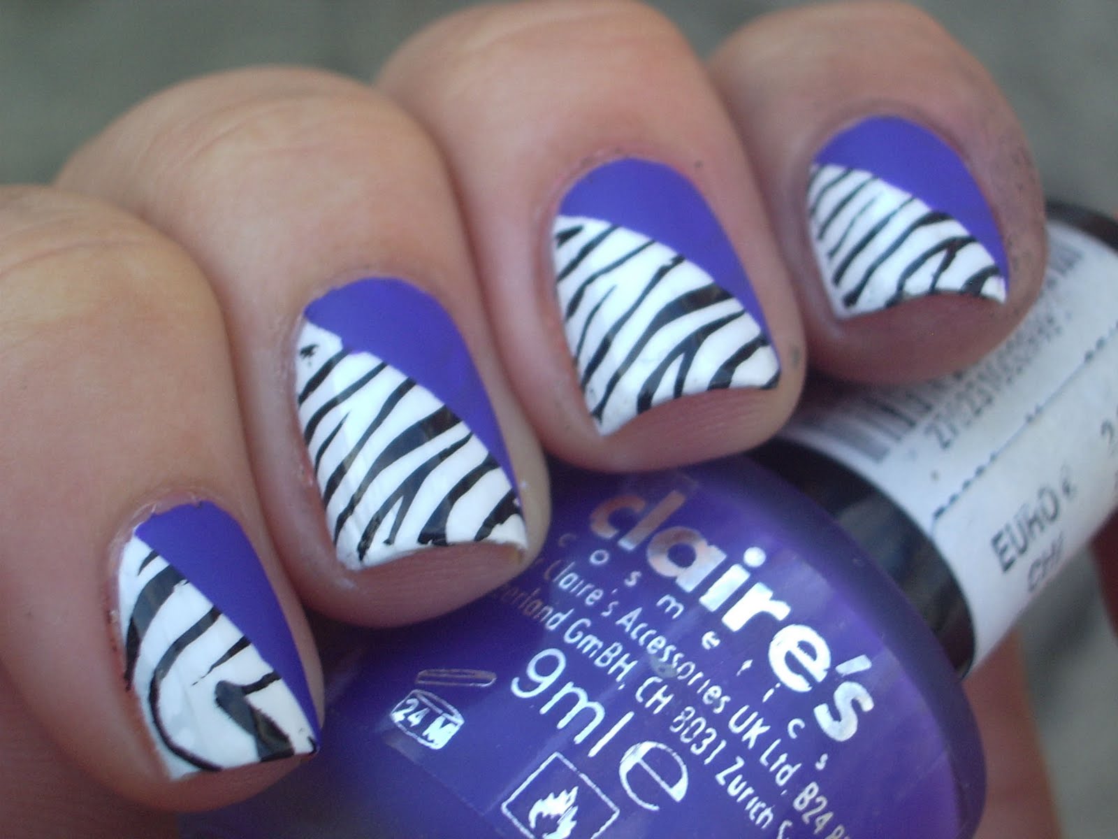 Zebra Nail Art Design