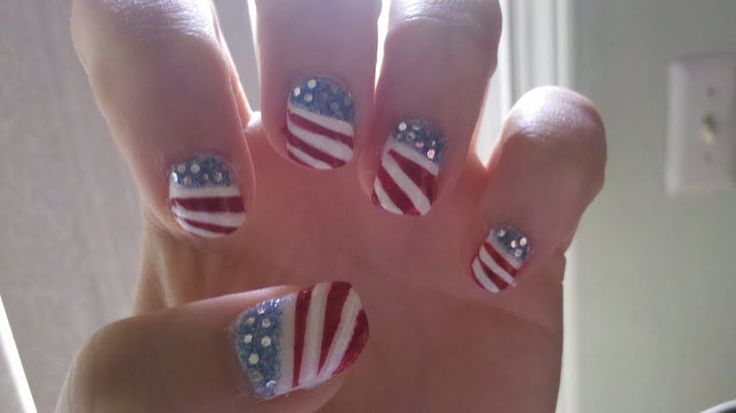 Cute 4th of July Nail Design