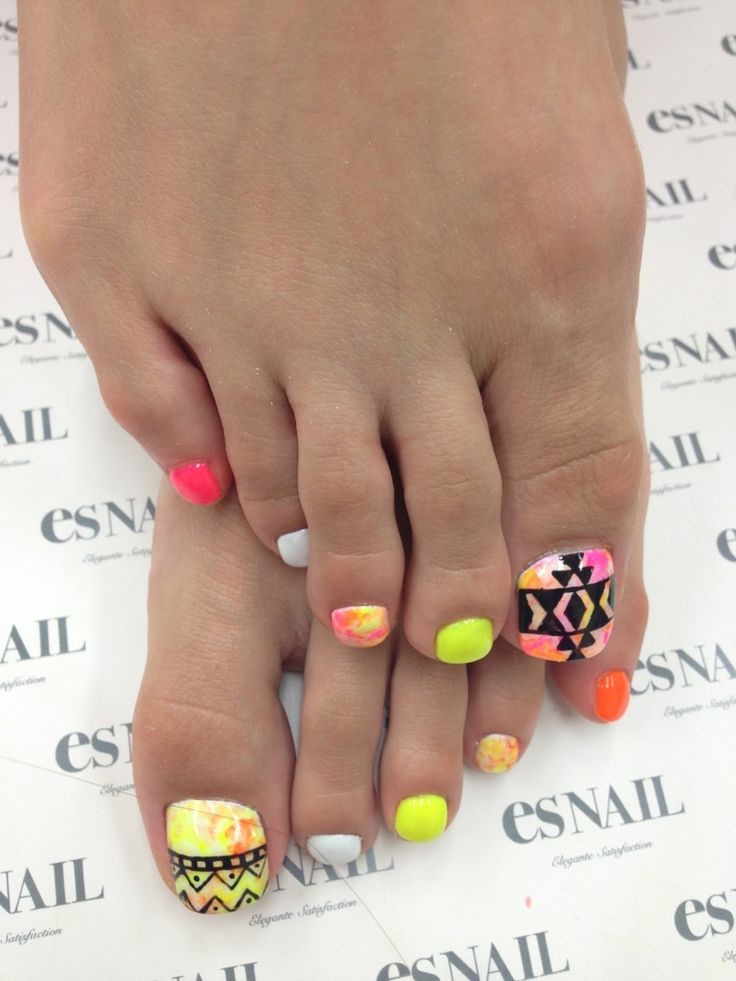 Neon Toe Nails Design Neon Toe Nails Design
