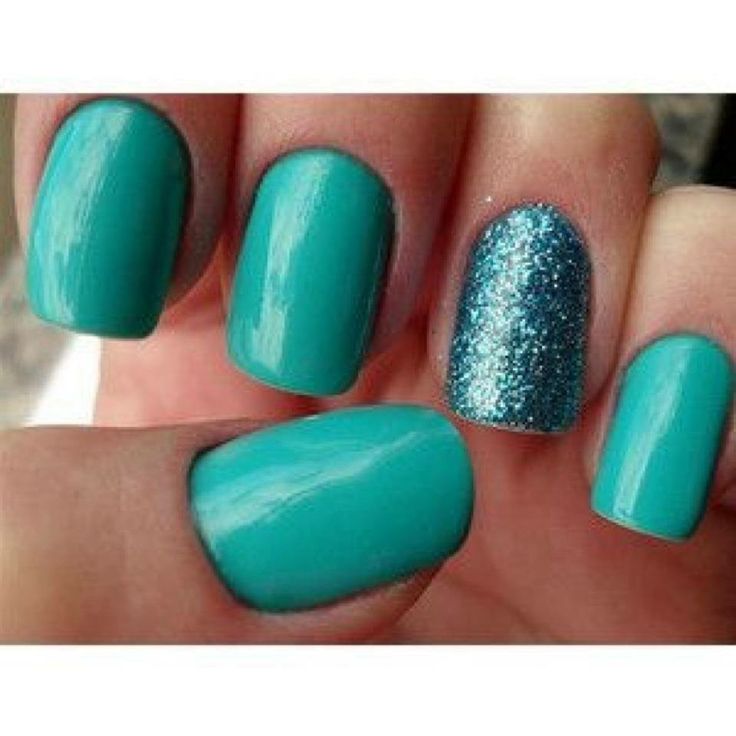 Teal Glitter Nails