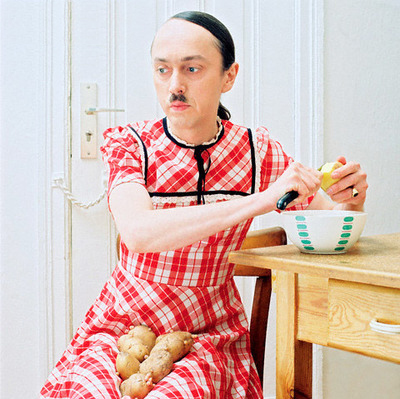 Awkward Stock-Photo Creepy Weird Awkward Stock-Photo Creepy Weird