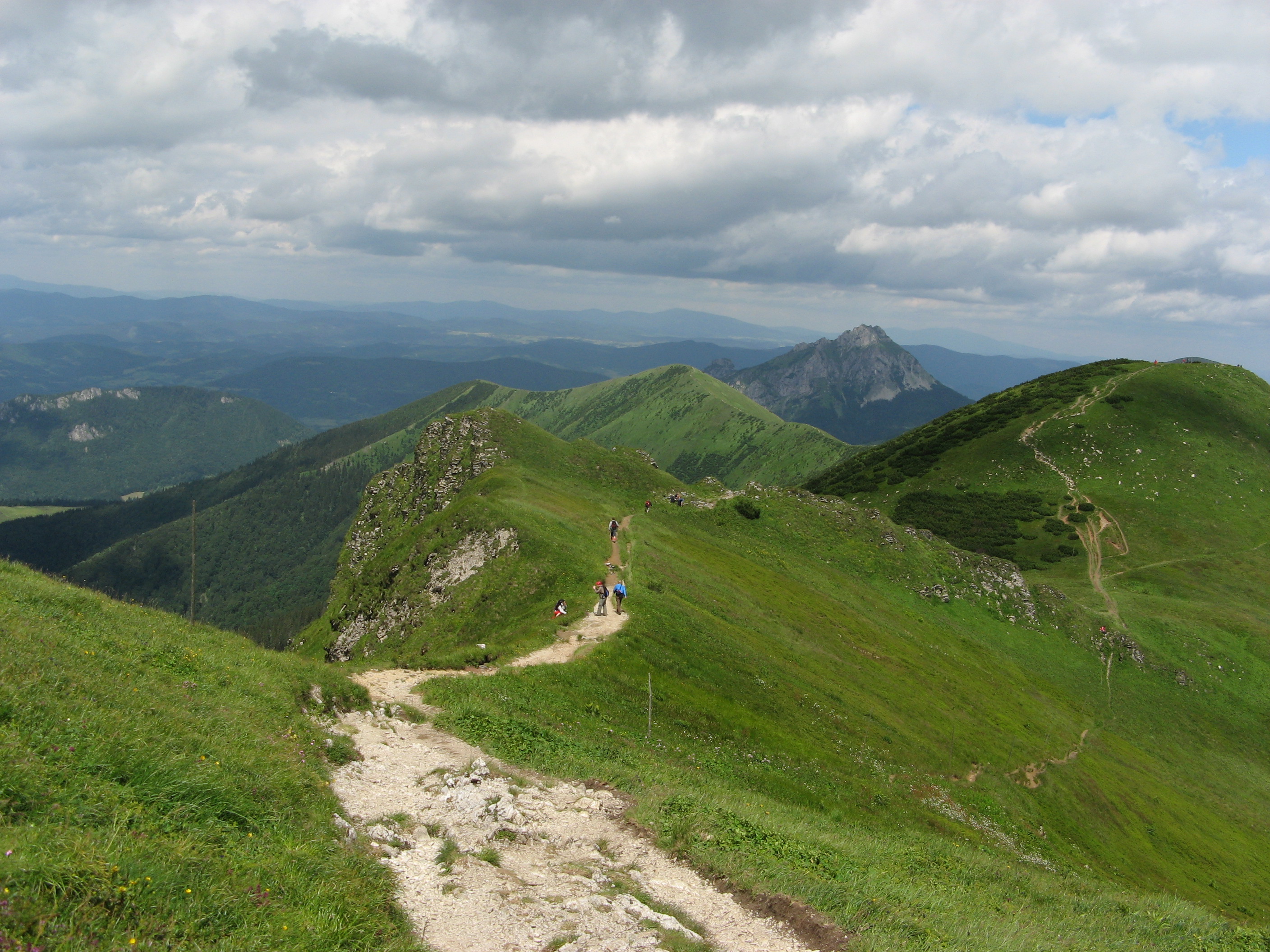 Free Mountain Landscape High Resolution Stock