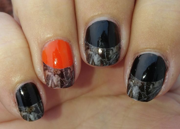 Mossy Oak Camo Nails