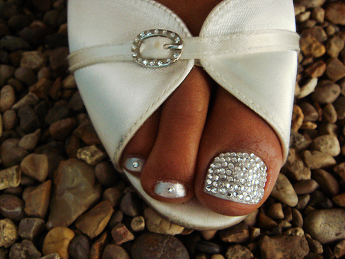 Wedding Bling Toe Nails Design