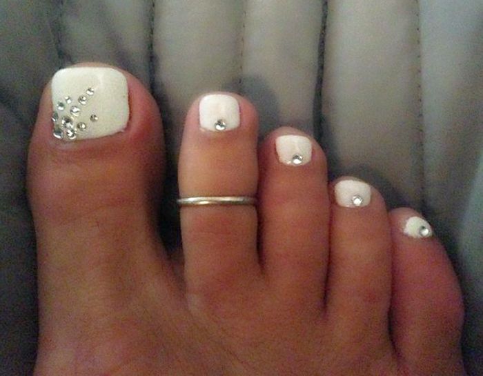 Wedding Toe Nail Art Design