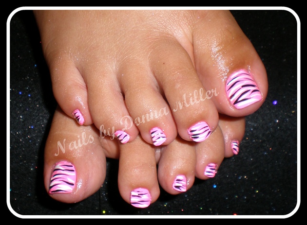 Pink Zebra Toe Nail Art