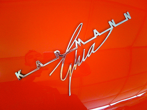 Vintage Car Logo Font