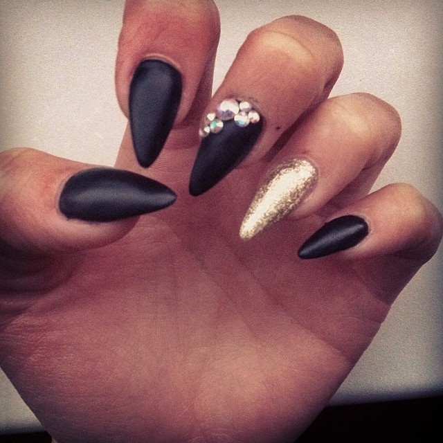 Black and Gold Matte Nails