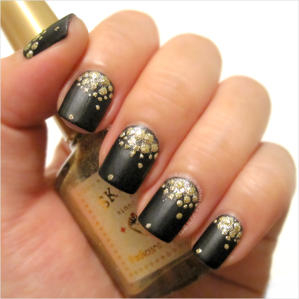 Black Cream and Gold Nail Art