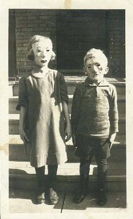 Creepy Old Halloween Costumes