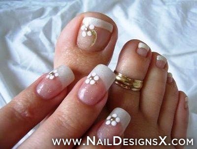 French Toe Nail Art