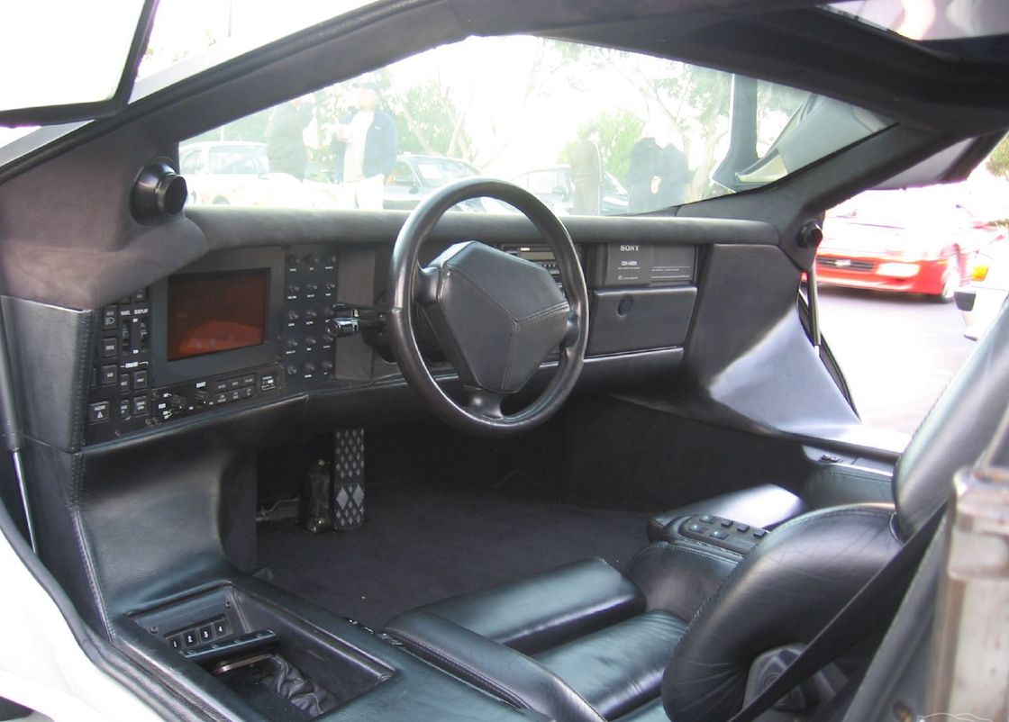 10 Vector WX8 Interior Images