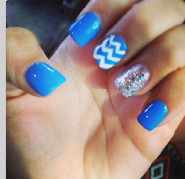 Blue Chevron Nails