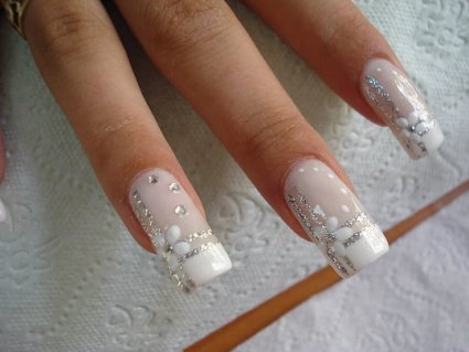 Cute Wedding Nail Design