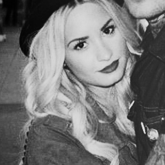 Demi Lovato Black and White Icons