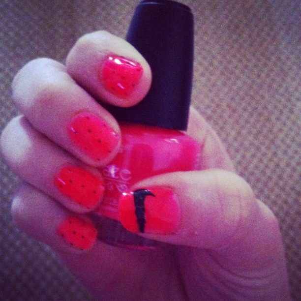 Nike Nail Art