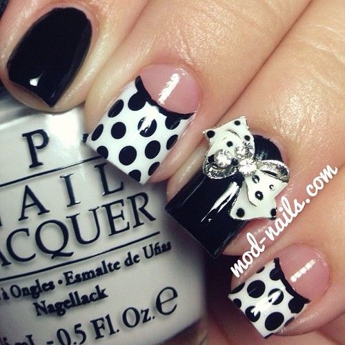 Black and White Bow Nail Art