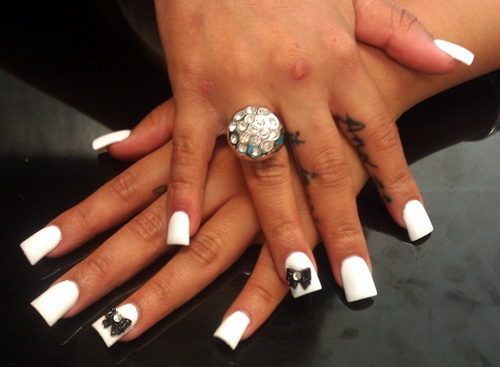 Black and White Nail Designs