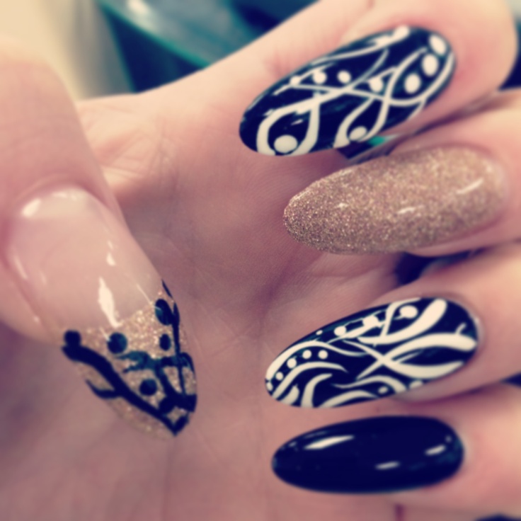 Black Oval Acrylic Nail Designs