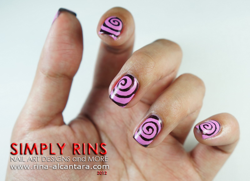 Swirls Nail Art Design