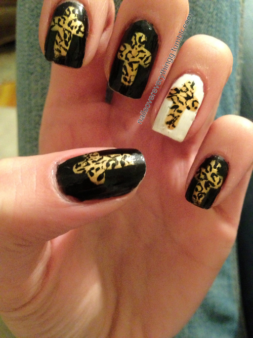 Cute Nail Design with Crosses