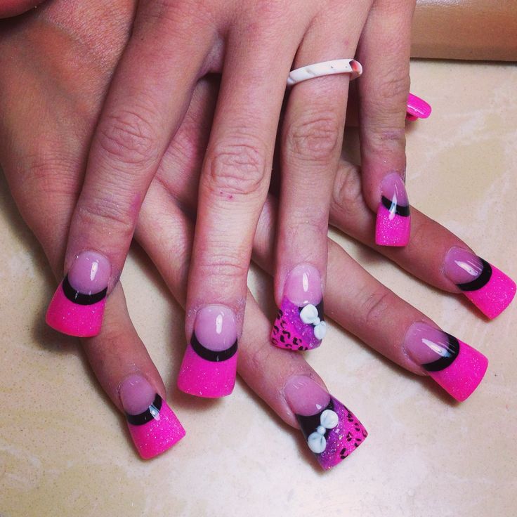 Duck Nails Designs with Bow Duck Nails Designs with Bow