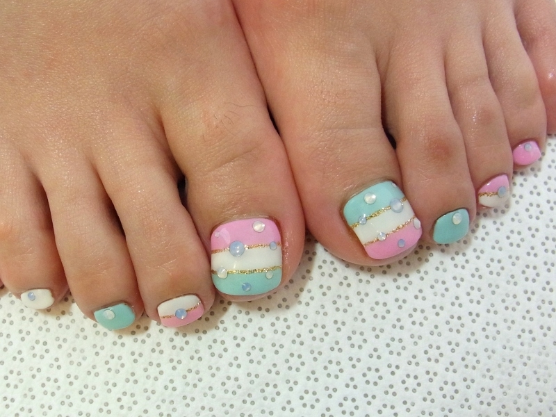 Summer Pedicure Nail Art Designs