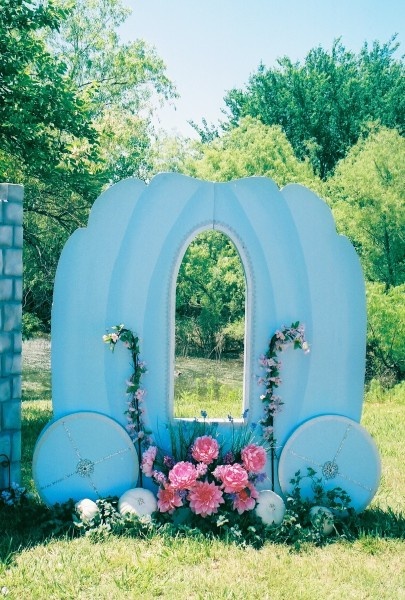 Princess Party Photo Booth Idea