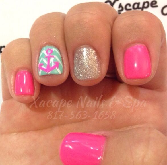 Anchor and Chevron Nail Design