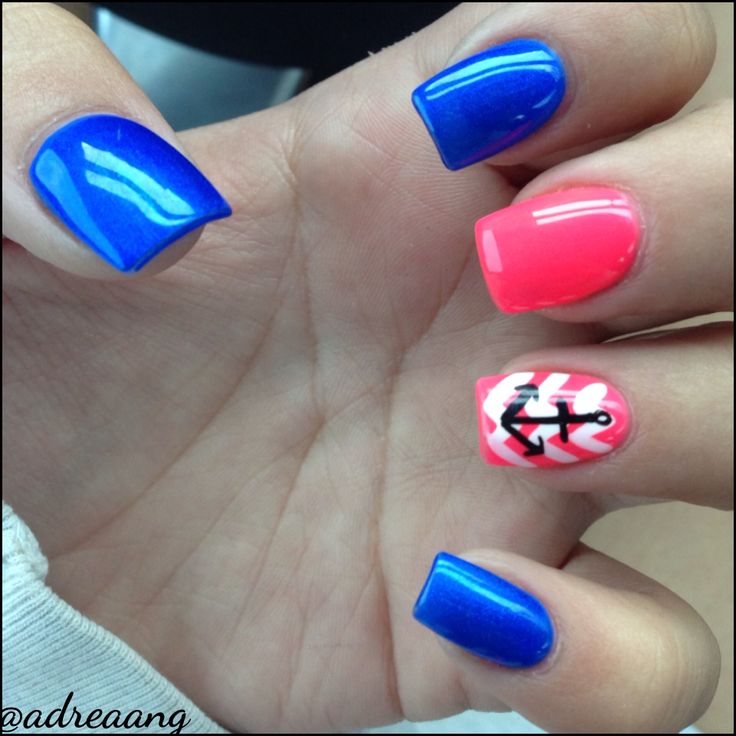 Anchor and Chevron Nail Design