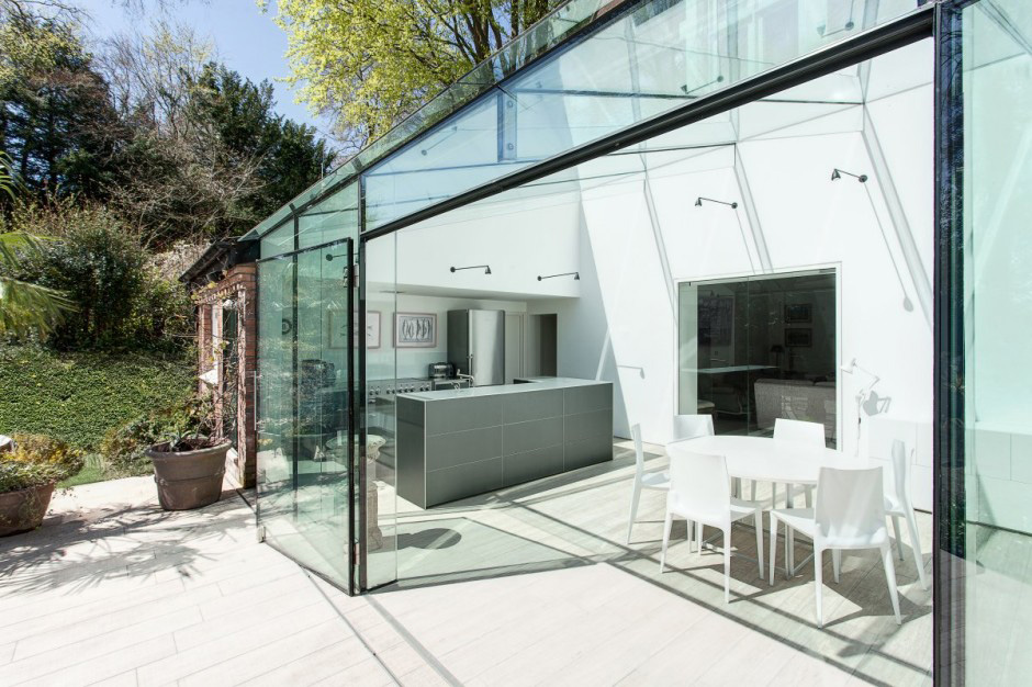 AR Glass House Design Studio