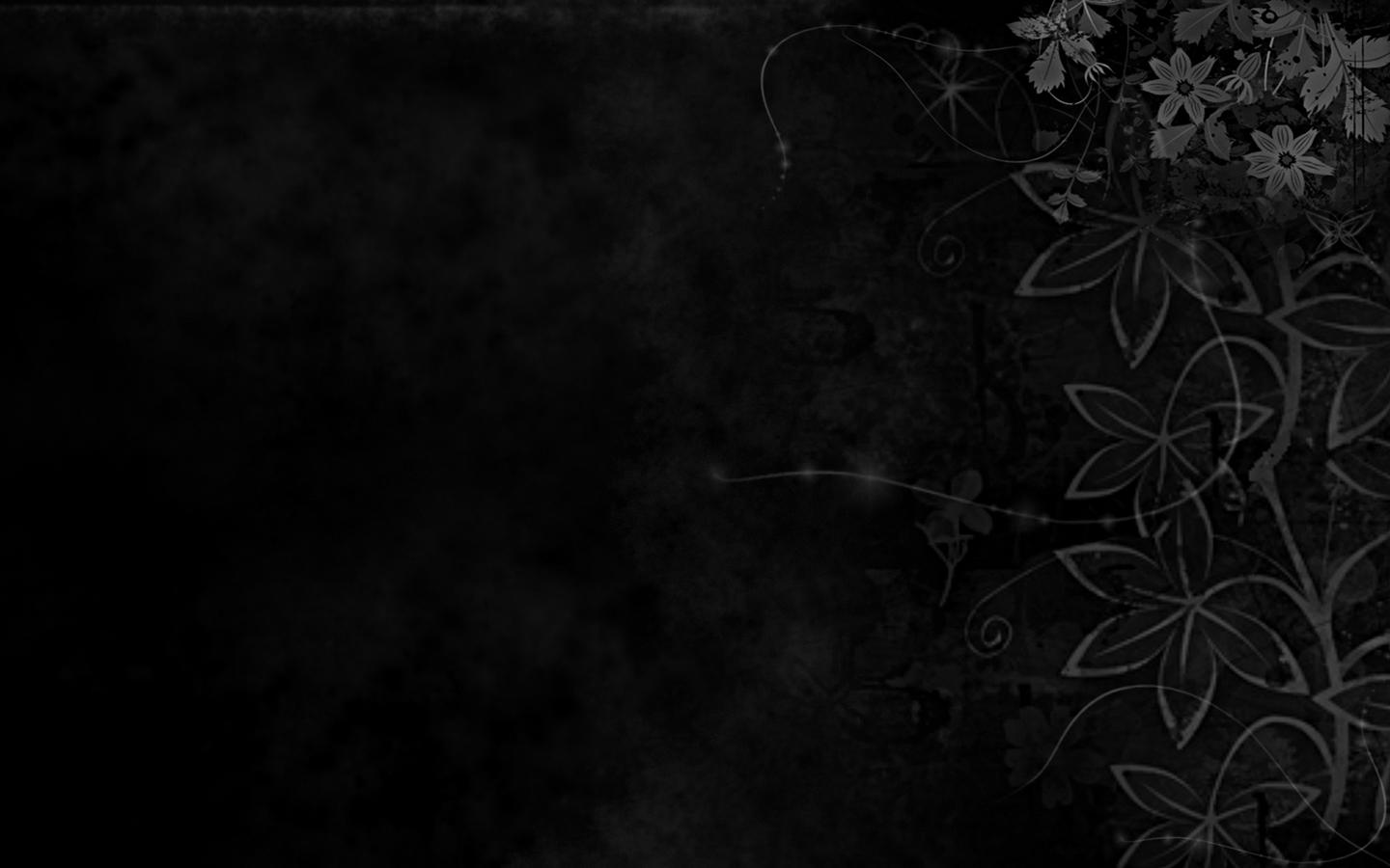 Black and White Desktop