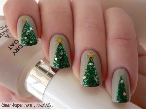 Christmas Tree Nails Art Design