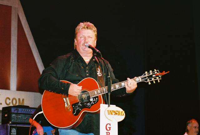 Joe Diffie Country