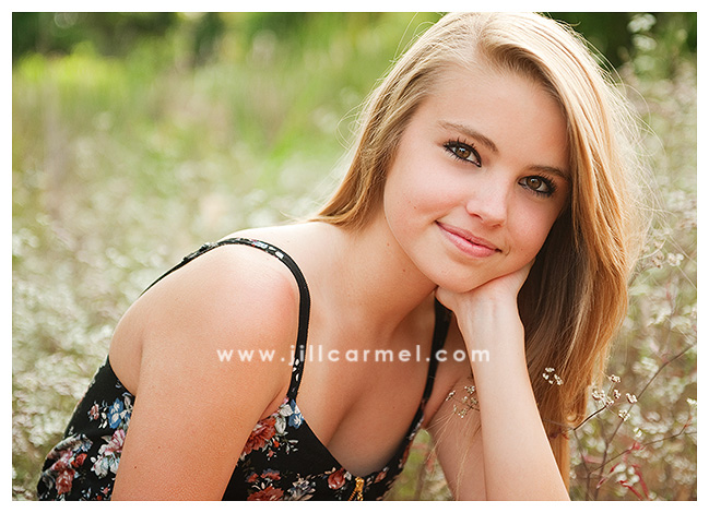 Teen Senior Portrait Poses