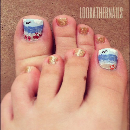 Beach Themed Toe Nail Designs