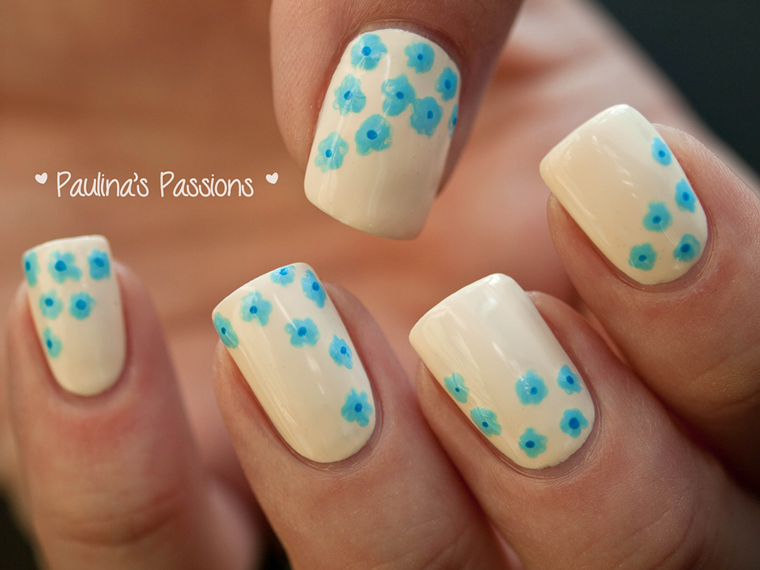 Floral Print Nail Art