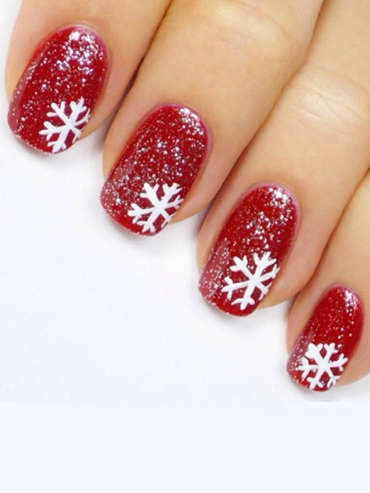 Red Christmas Snowflake Nail Design