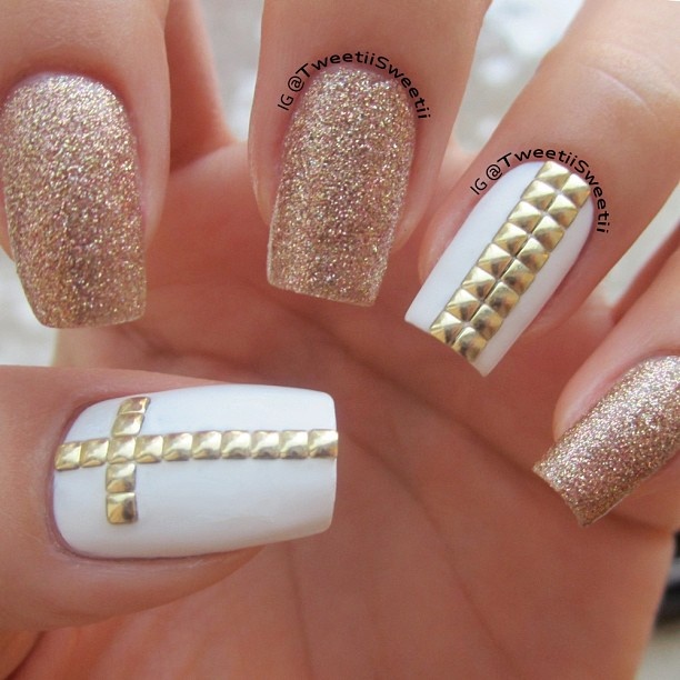 White and Gold Nails