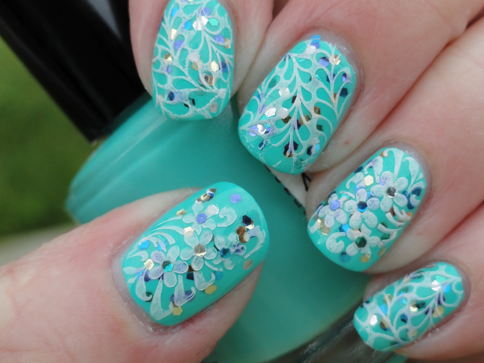 turquoise blue nail color