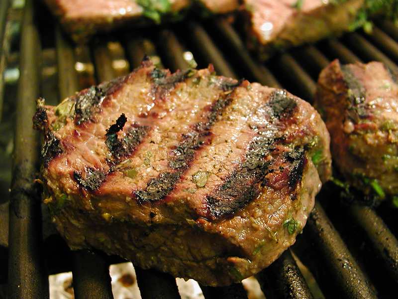 16 Public-Domain Stock Photos Steaks Images