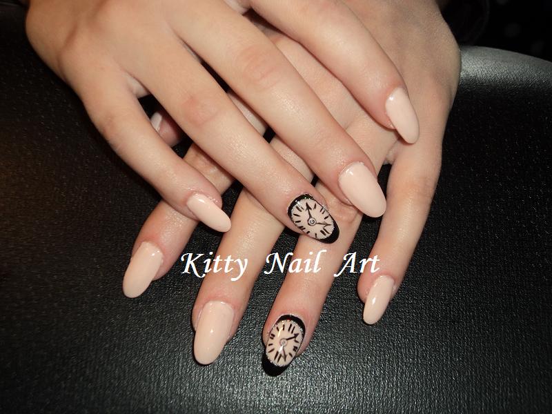 Oval Acrylic Nails Designs