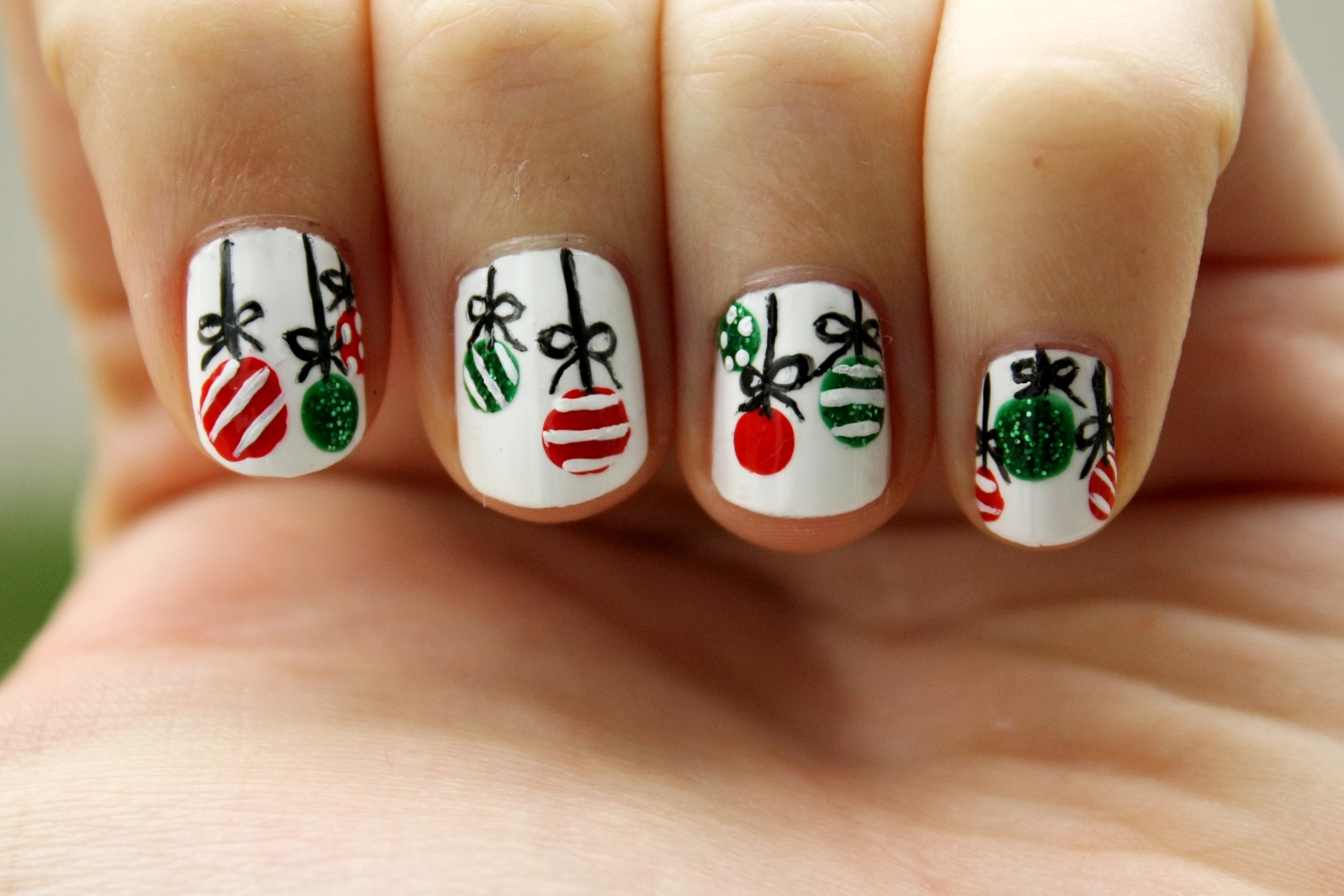 Easy Christmas Nail Art Design Easy Christmas Nail Art Design