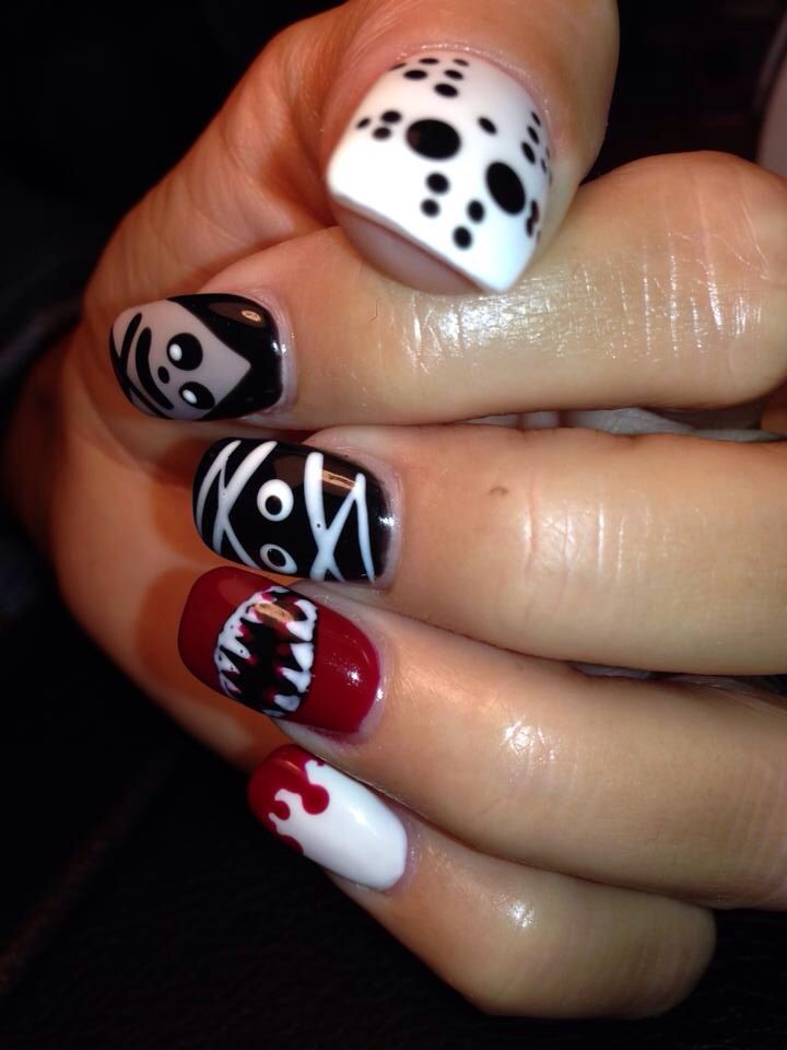 Horror Halloween Nail Art