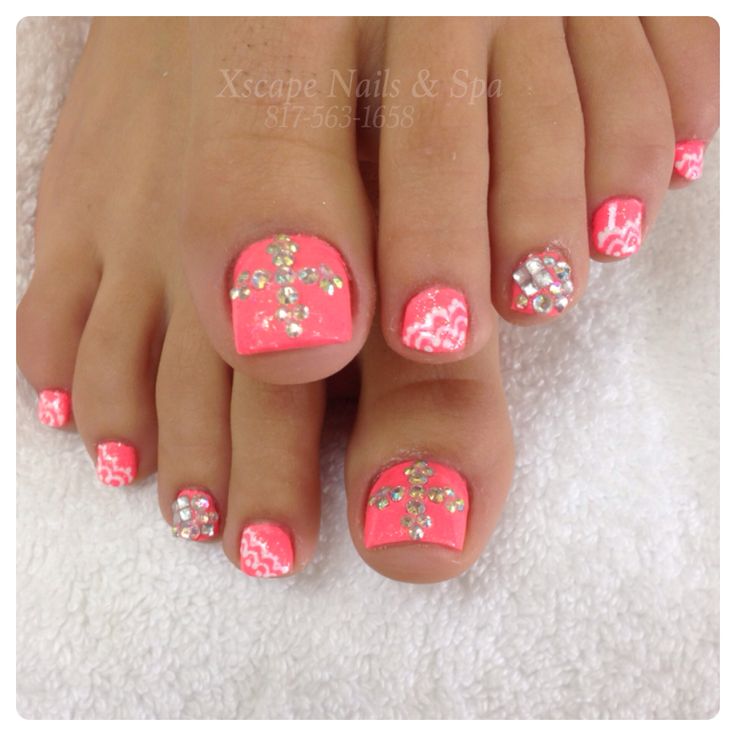 Nail Designs with Rhinestones Nail Designs with Rhinestones