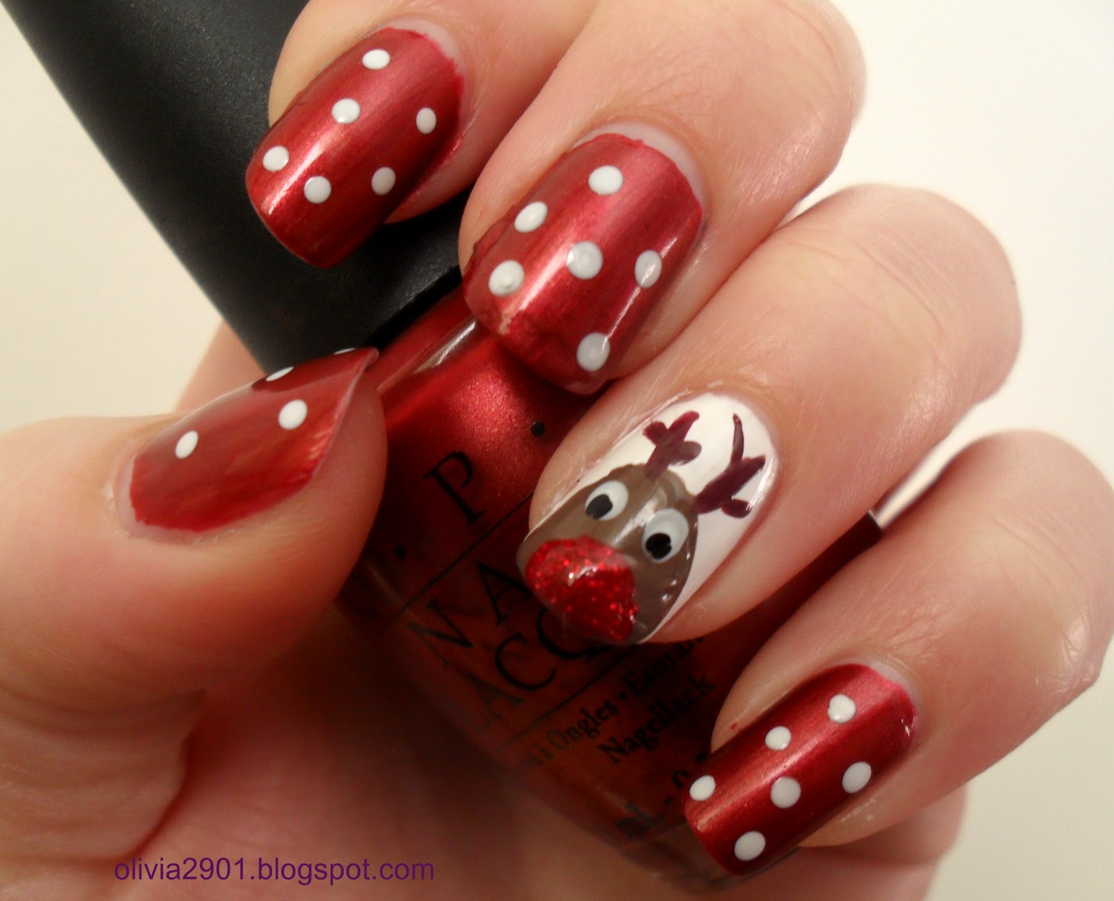 Reindeer Christmas Nails