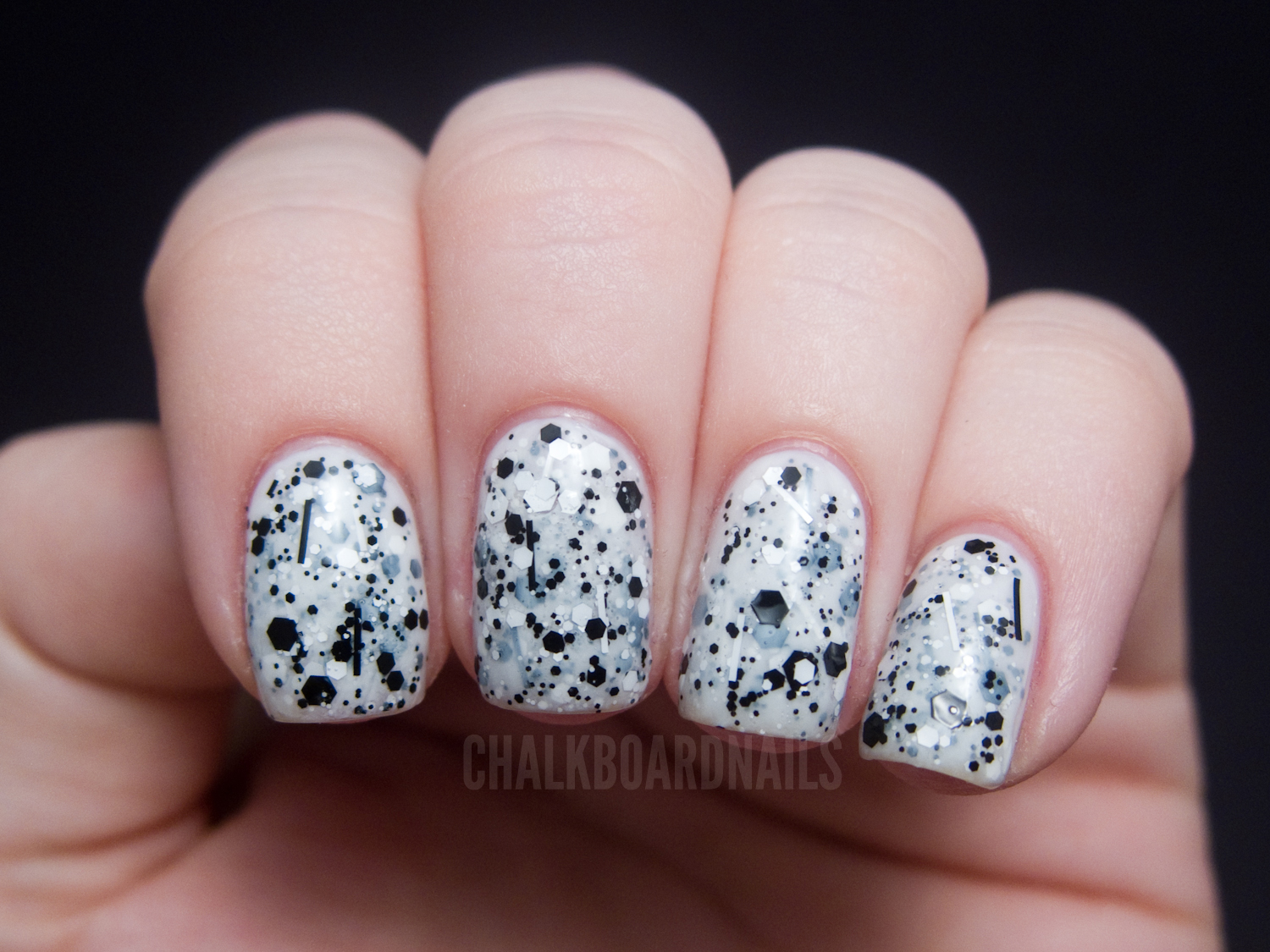 Black and White Jelly Sandwich Nails